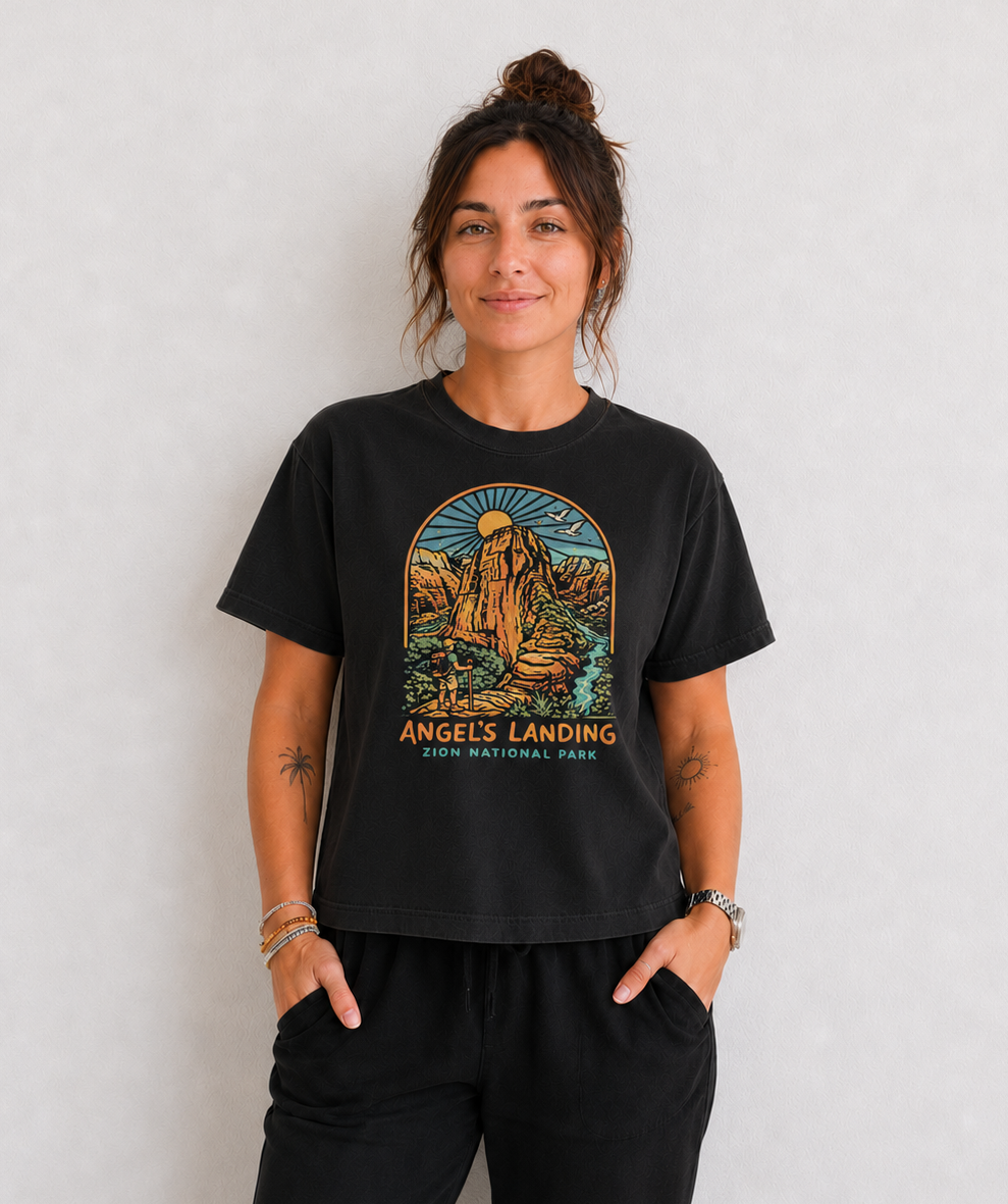 Women’s Boxy cropped Angel's Landing tee