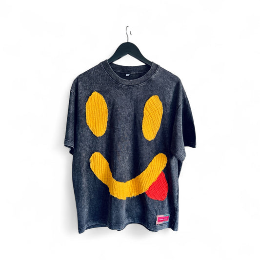 Handmade Smiley Face  Shirt (Blk)